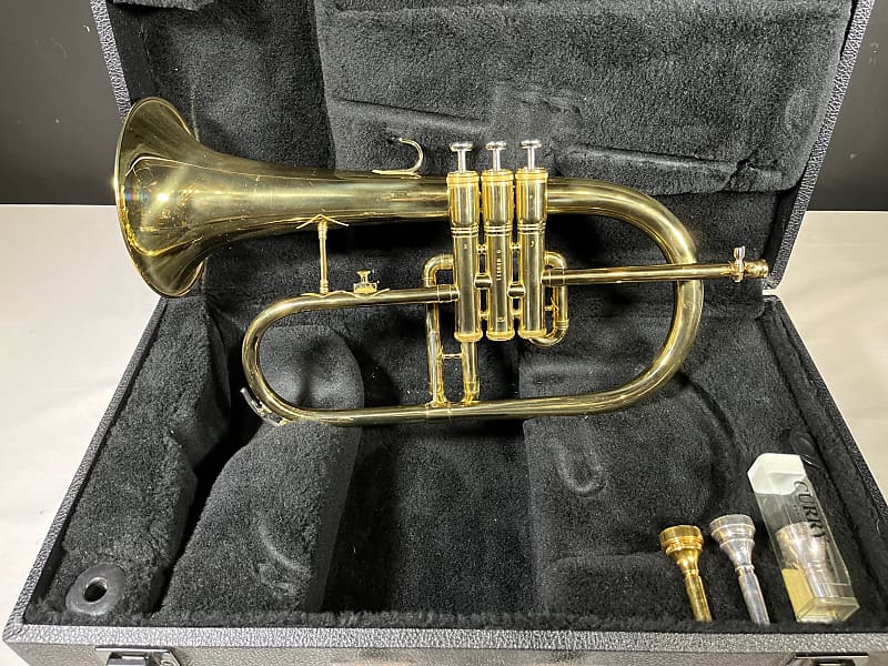 Used King 650 Flugelhorn with mouthpieces, case, Yamaha Reverb