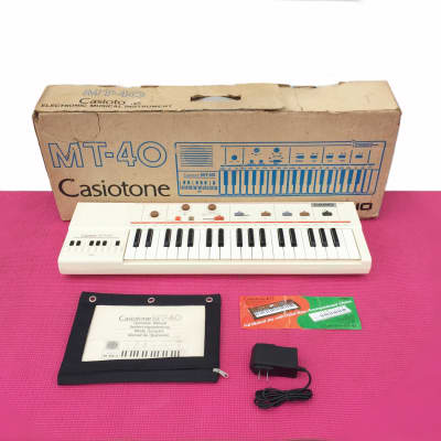 Casio Casiotone MT-40 Vintage Synthesizer Keyboard | Clean in Open Box