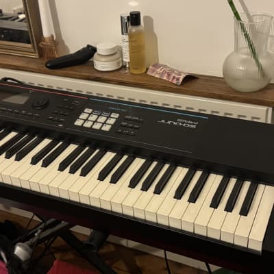 Roland Juno DS-88