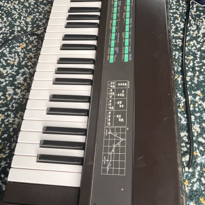 Yamaha DX Algorithm Synthesizer 1983 - DX9