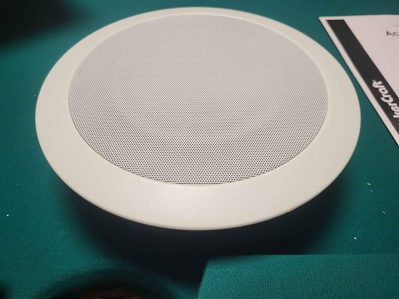 SpeakerCraft AccuFit CRS7 Three (In-Ceiling Speaker)  			