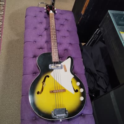 Harmony H-22 Bass 1966 for sale
