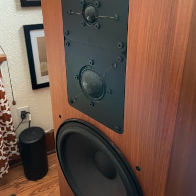 Beautiful ADS L1590 Audiophile Speakers working perfectly image 2