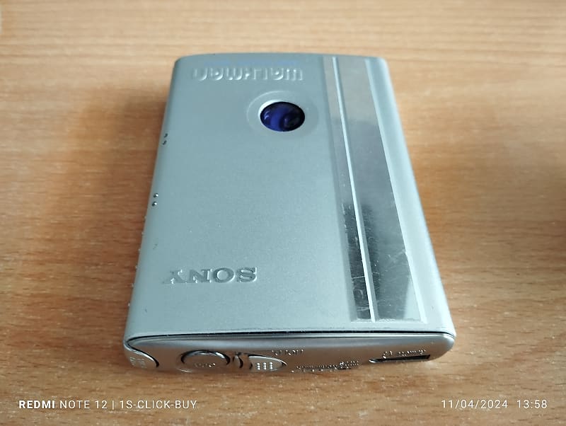 Sony WM EX7 1997 - Sony Walkman Cassette player WM-EX 7