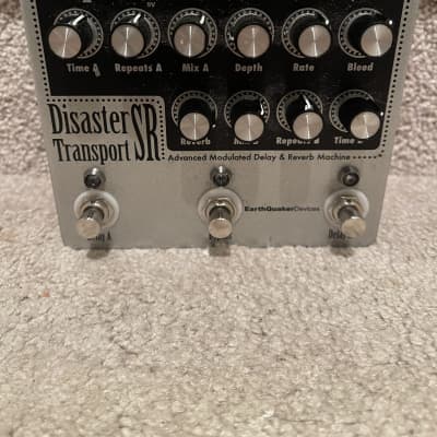 EarthQuaker Devices Disaster Transport SR Advanced Modulated Delay & Reverb  Machine