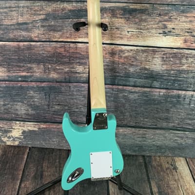 Used Traveler TCD-SFG Travelcaster Deluxe with Gig Bag- Surf Green image 5