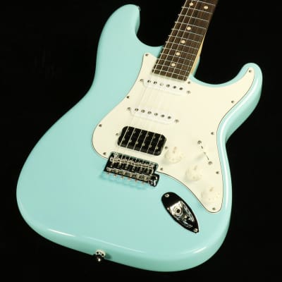 Suhr Guitars JE-Line Classic S SSH Daphne Blue [03/12] | Reverb