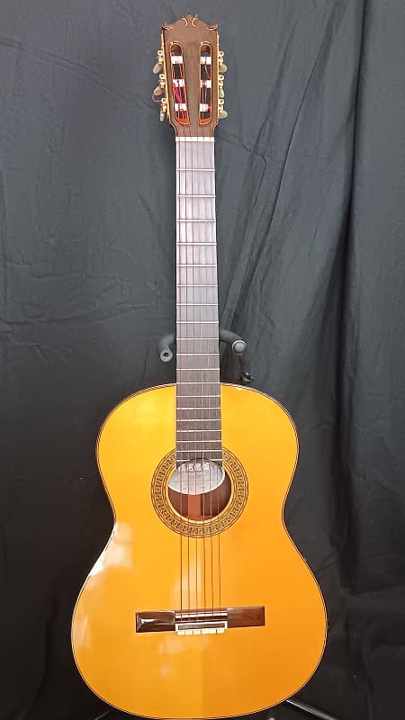 Shunsuke Yokoh Number 15 1976 - Spruce/Brazilian Rosewood