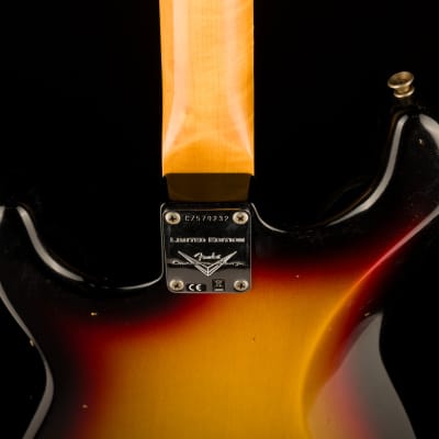 Fender Custom Shop 1961 Stratocaster Hardtail Journeyman Relic 3-Tone Sunburst image 14