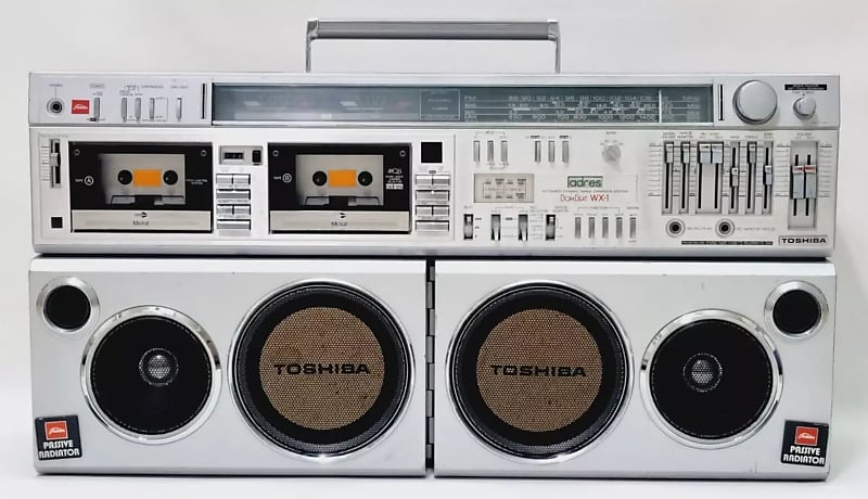 Vintage TOSHIBA BomBeat WX-1 Boombox Stereo Radio Cassette
