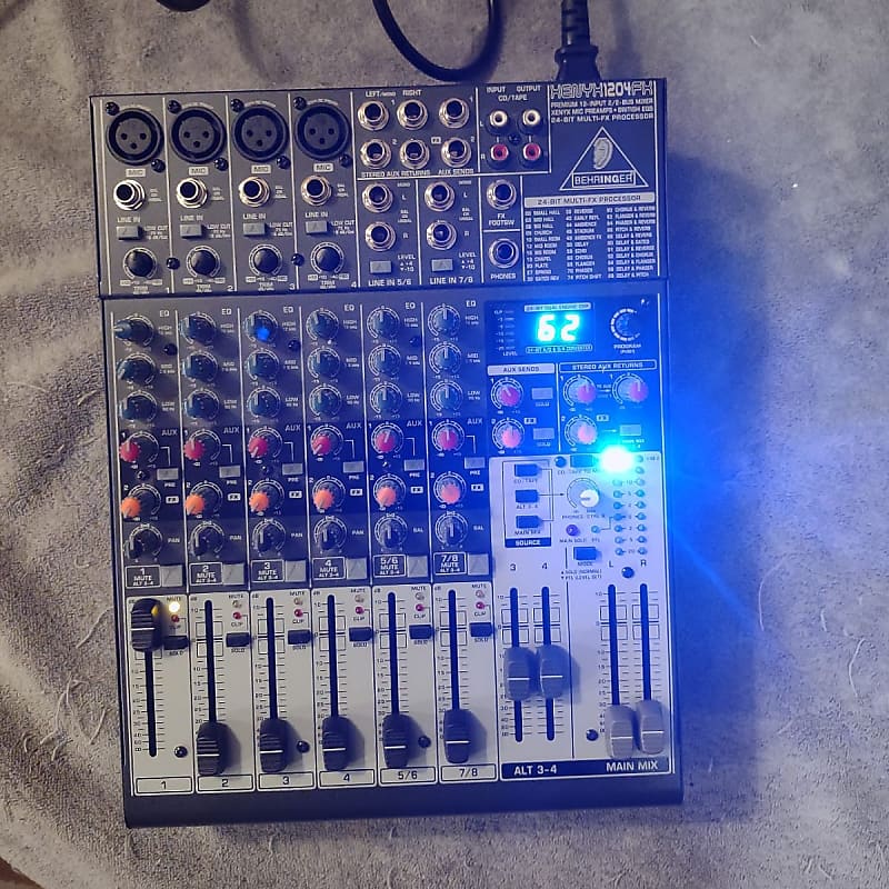Behringer Xenyx 1204FX Mixing Console - Mixer | Reverb
