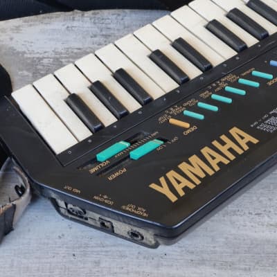 1980's Yamaha Japan SHS-10S Keytar ("Gui-Board") w/MIDI image 2
