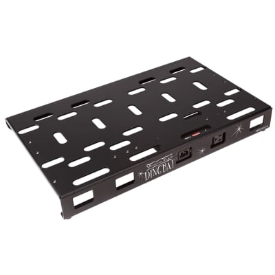Voodoo Lab Dingbat Medium Pedalboard (with Pedal Power Plus 2 Power Supply and Carry Bag) image 8