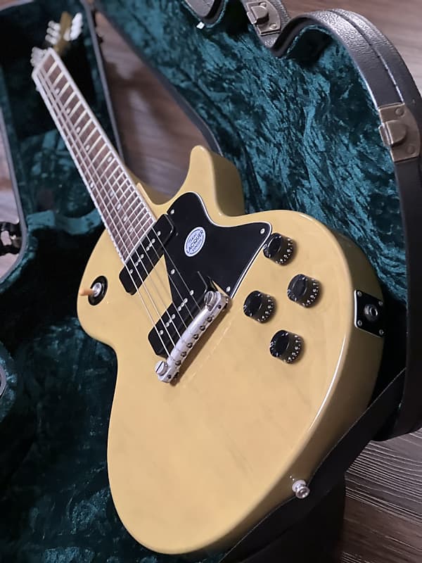 Tokai LSS-230 SYW Love Rock Premium Series in Seethru Yellow
