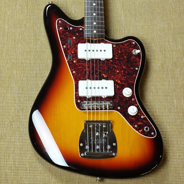 再入荷商品 Fender '62 Reissue Jazzmaster - Japan - CIJ - Sunburst ギター