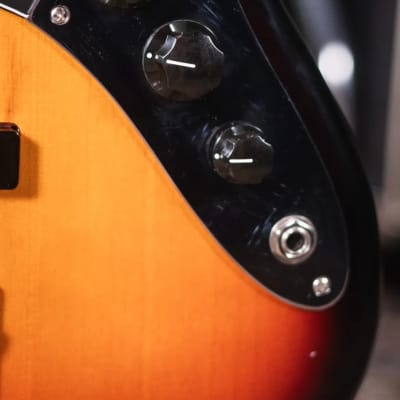 Fender Geddy Lee Jazz Bass - 3-Color Sunburst - Maple Fretboard w/Hardshell Case - Used image 13