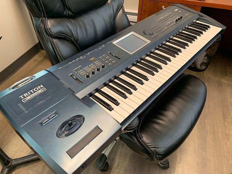 Korg Triton Extreme 61