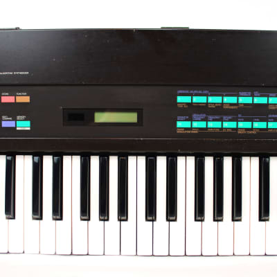 Yamaha DX9 Vintage FM Synthesizer 61 Keys Keyboard image 5