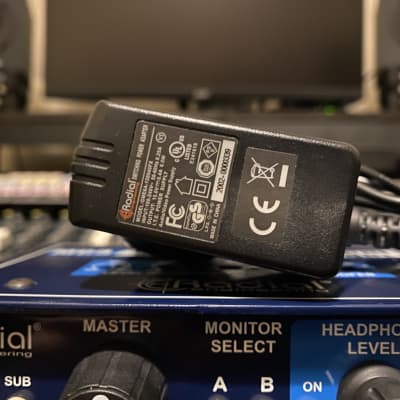 Radial MC3 Studio Monitor Controller 2010s - Blue image 4