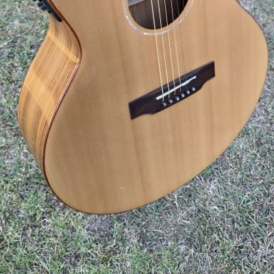 Vintage 1975 made MORRIS F-15 Acoustic Guitar IIDA factory Made in