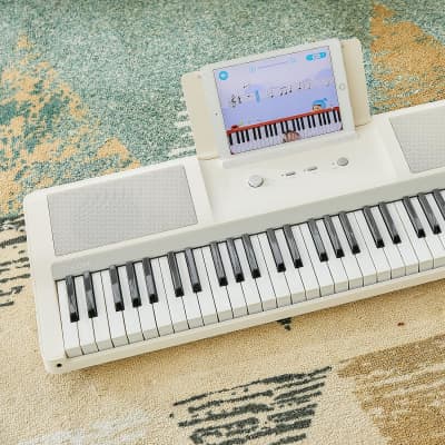 Keyboard Piano, 61 Key Piano Keyboard For Beginner/Professional, Electric Piano W/Lighted Keys, Music Stand & Piano App, Supports Usb Midi/Audio/Microphone/Headphones/Sustain Pedal image 2