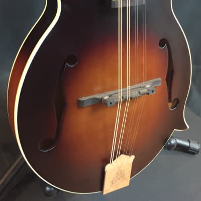 Loar LM-310F F-Style Mandolin Hand-Carved "Honey Creek" Vintage Brown Burst image 3