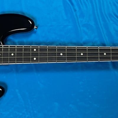 Fender "Gold Foil" Jazz, 2-Tone Sunburst / Ebony image 2