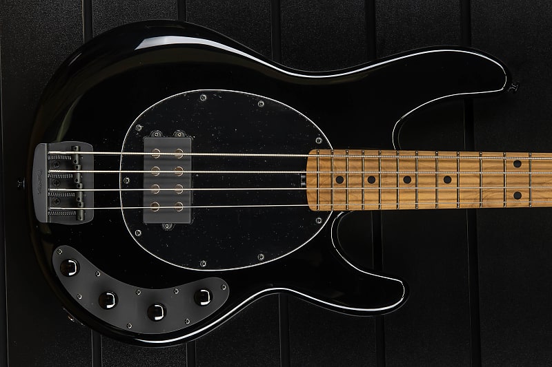 Music Man USA StingRay 4 Special BK - Black MN - Black HW