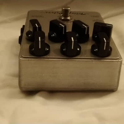 Darkglass Electronics Vintage Deluxe Overdrive Preamp