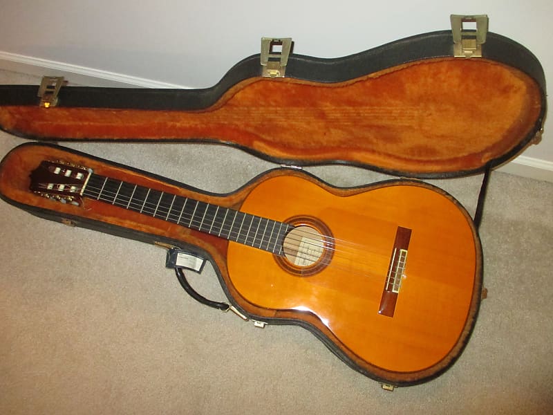 Arostegui Classical Guitar 1980 image 1