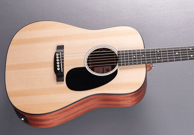 Martin DJr-10E | Reverb