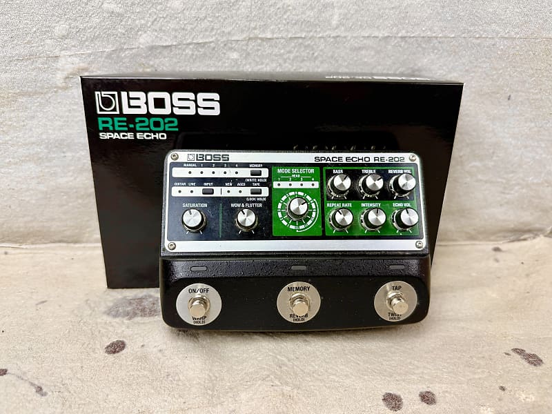 Boss RE-202 Space Echo