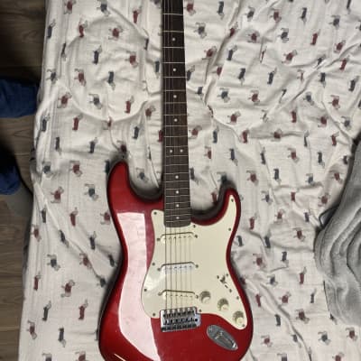 Squier Affinity  Stratocaster  2010s Candy apple red image 4