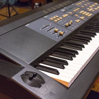 Kurzweil K250 88 Weighted Keys Digital Sampler Synthesizer / FM / Workstation image 3
