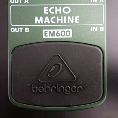 Behringer EM600 Echo Machine Pedal | Reverb UK