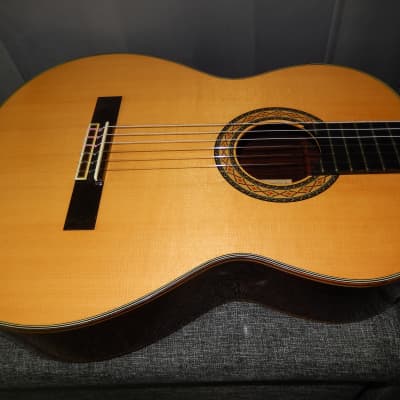 HAND MADE IN 1985 - TAKAMINE No8 - SWEET AND POWERFUL CLASSICAL CONCERT GUITAR image 8