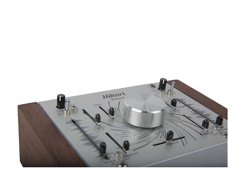 その他 Hikari Instruments Duos Hikari Instruments Duos, experimental synth with resonant