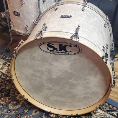 SJC Custom 3pc Drum Set - Aged White Marine Pearl / Maple Shells image 3