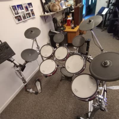 Roland drum monster kit w/ Gibraltar rack and td 10 module