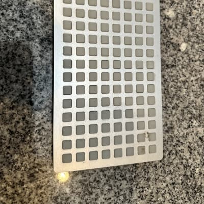 美品 monome grid 128 Monome One Twenty Eight Grid Controller - Perfect Circuit