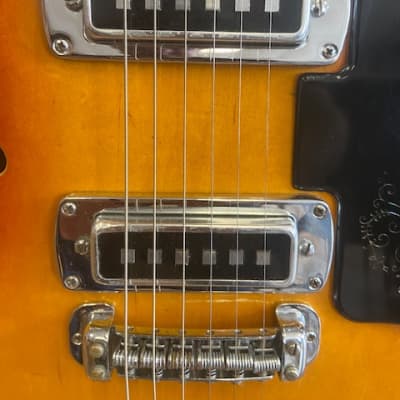 Teisco ep-11t Semi Hollow Body Electric Guitar  1969 sunburst image 5