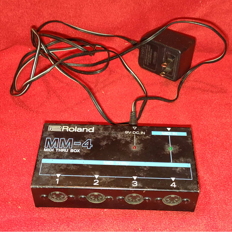 Roland MM4 2000 - Black image 1