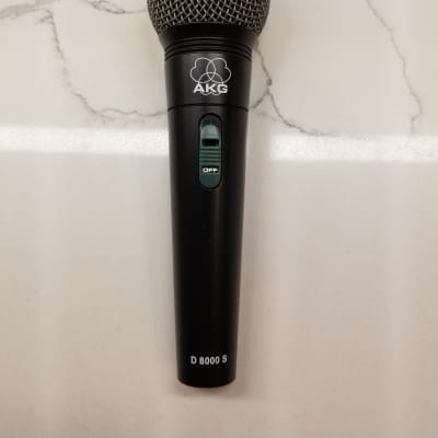 AKG D 8000 S Hypercardioid Dynamic Microphone | Reverb