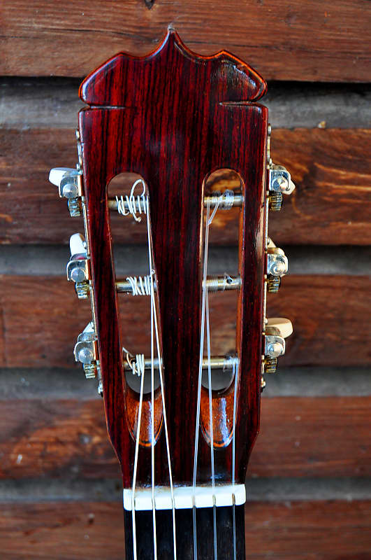 Very rare M. Suzuki Concert classical guitar M202 handmade