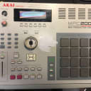 Akai MPC 2000 Midi Production Center For Parts/Repair