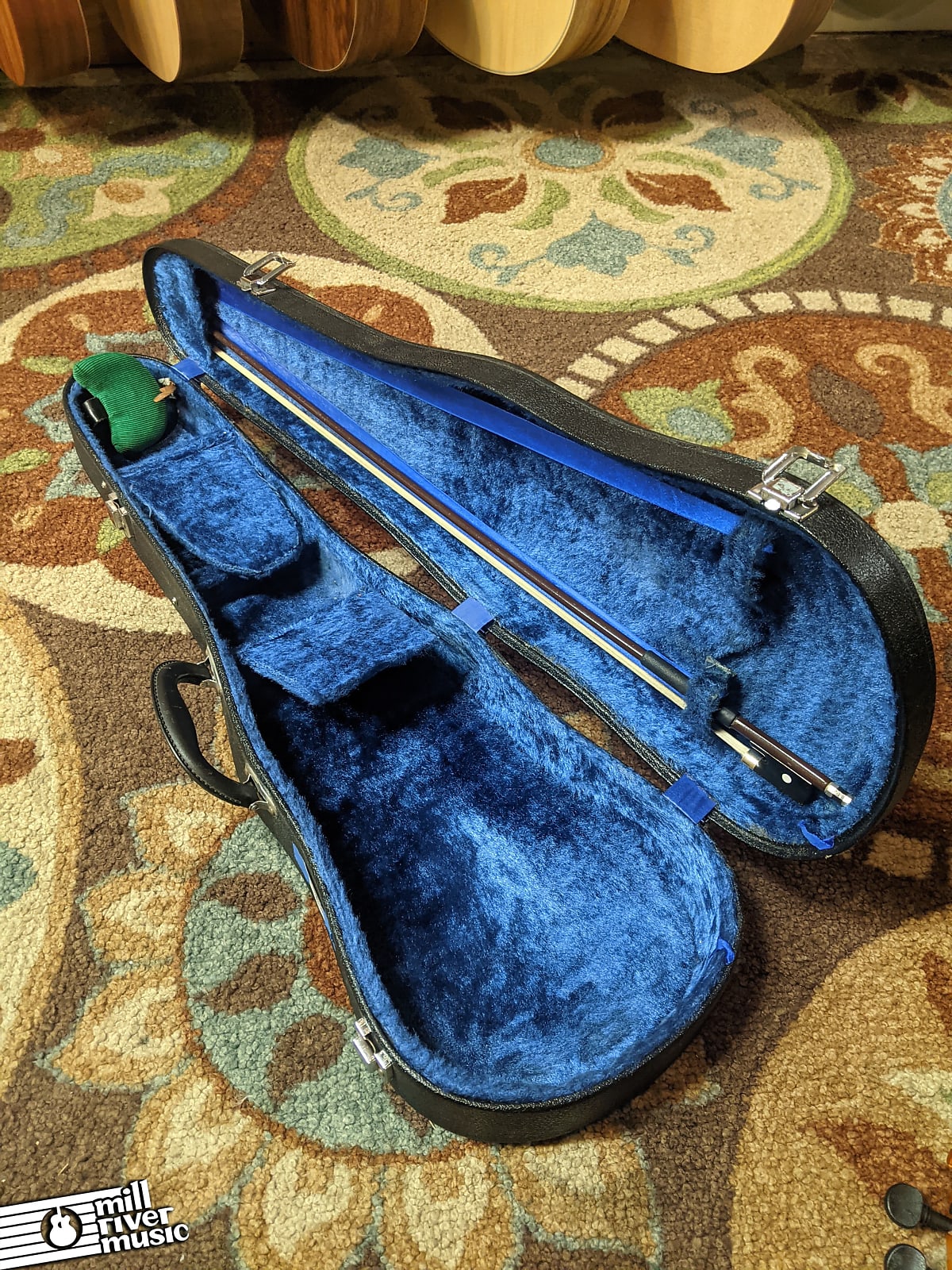 Unbranded 4/4 Student Violin w/ Glasser Bow & Case