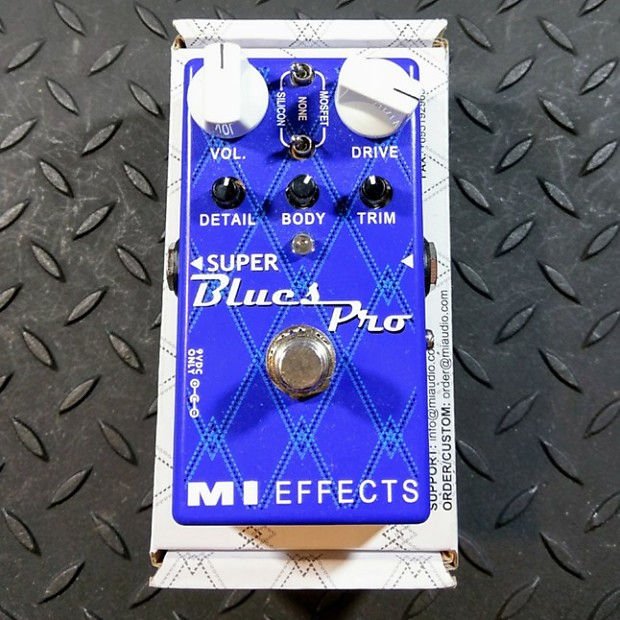 【ホーク】MI effects Blues Pro Overdrive MI Audio Blues Pro overdrive pedal demo - YouTube
