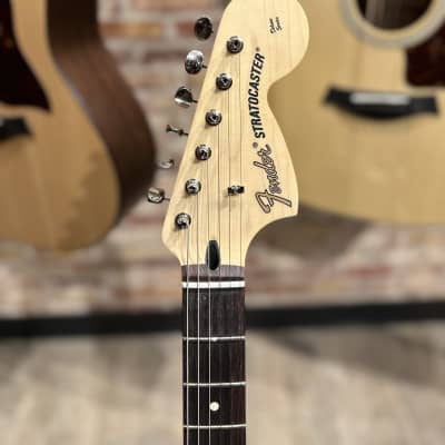 Fender Tom Delonge Stratocaster - Surf Green image 5