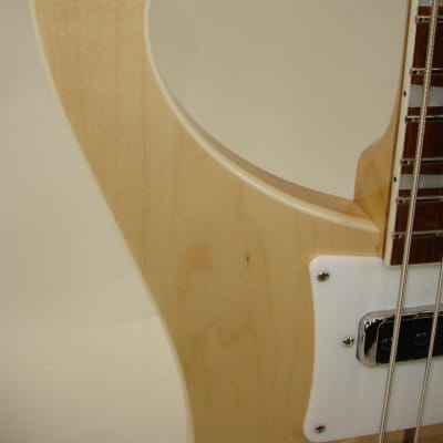 2023 Rickenbacker 4003 Bass Guitar - Mapleglo image 7