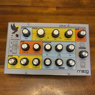 Moog Sirin Analog Messenger of Joy Reverb